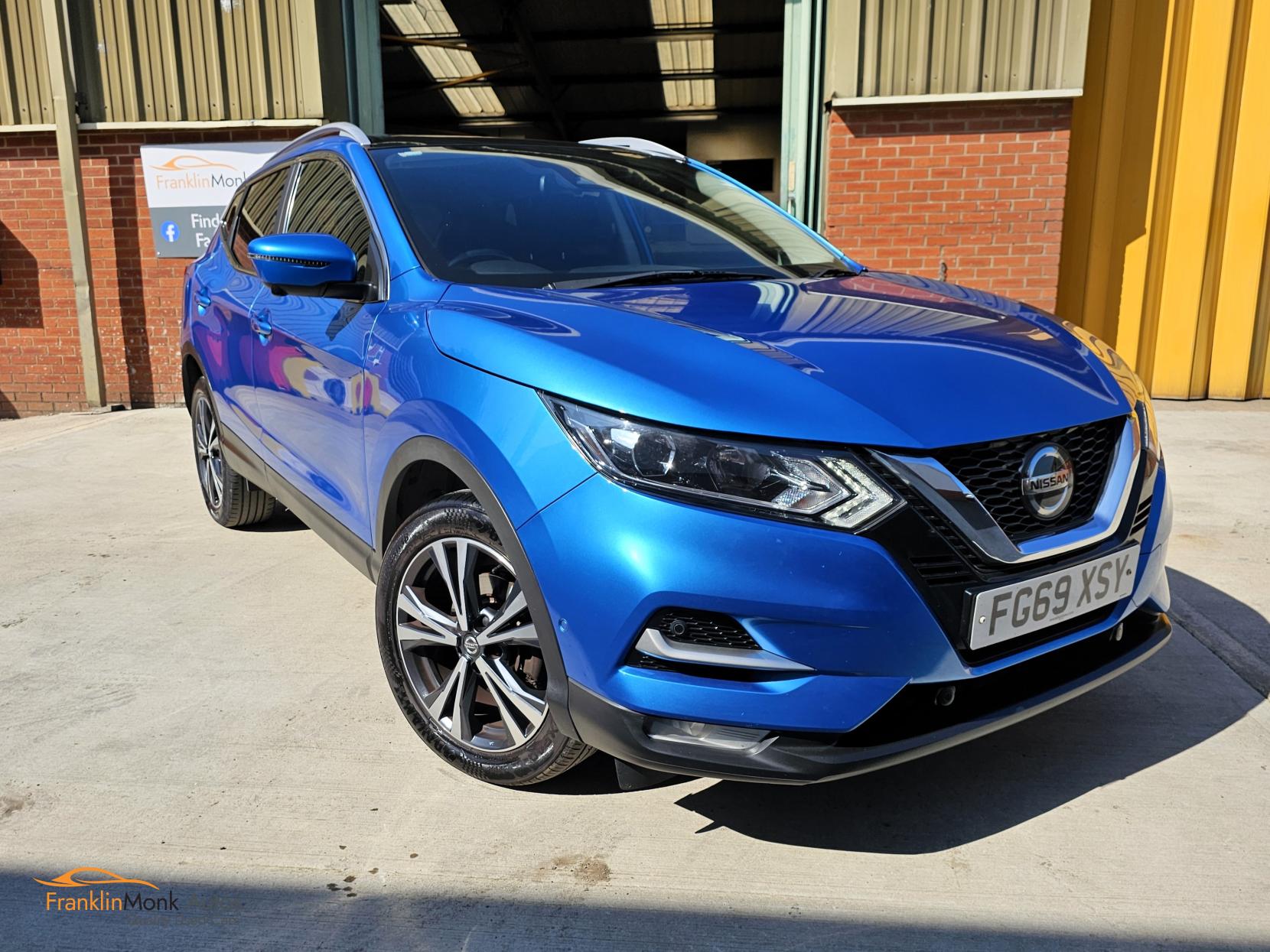 Nissan Qashqai 1.5 dCi N-Connecta SUV 5dr Diesel Manual Euro 6 (s/s) (115 ps)