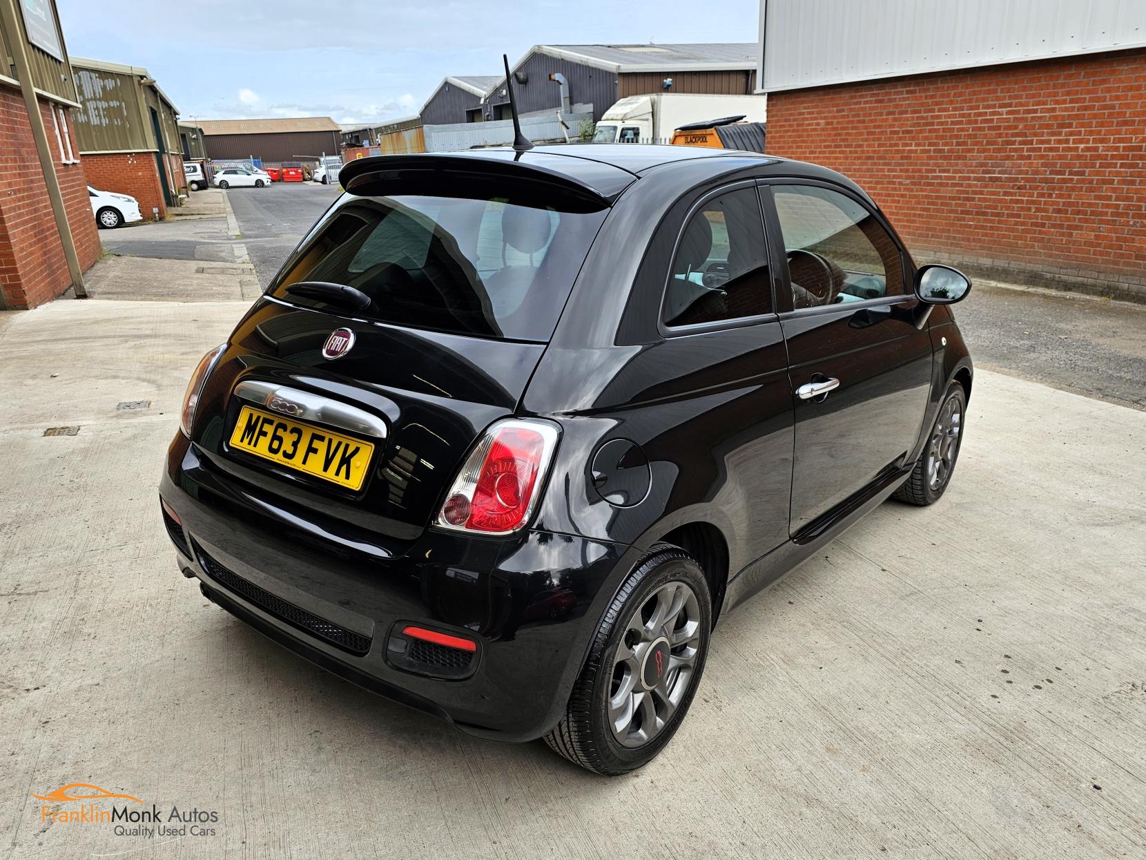 Fiat 500 1.2 S Hatchback 3dr Petrol Manual Euro 5 (s/s) (69 bhp)