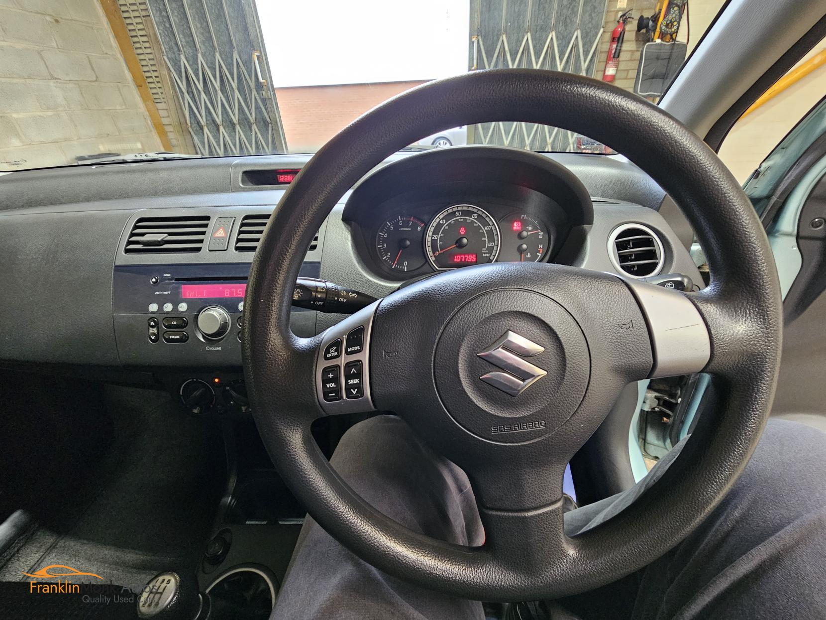 Suzuki Swift 1.5 GLX Hatchback 5dr Petrol Manual (159 g/km, 101 bhp)