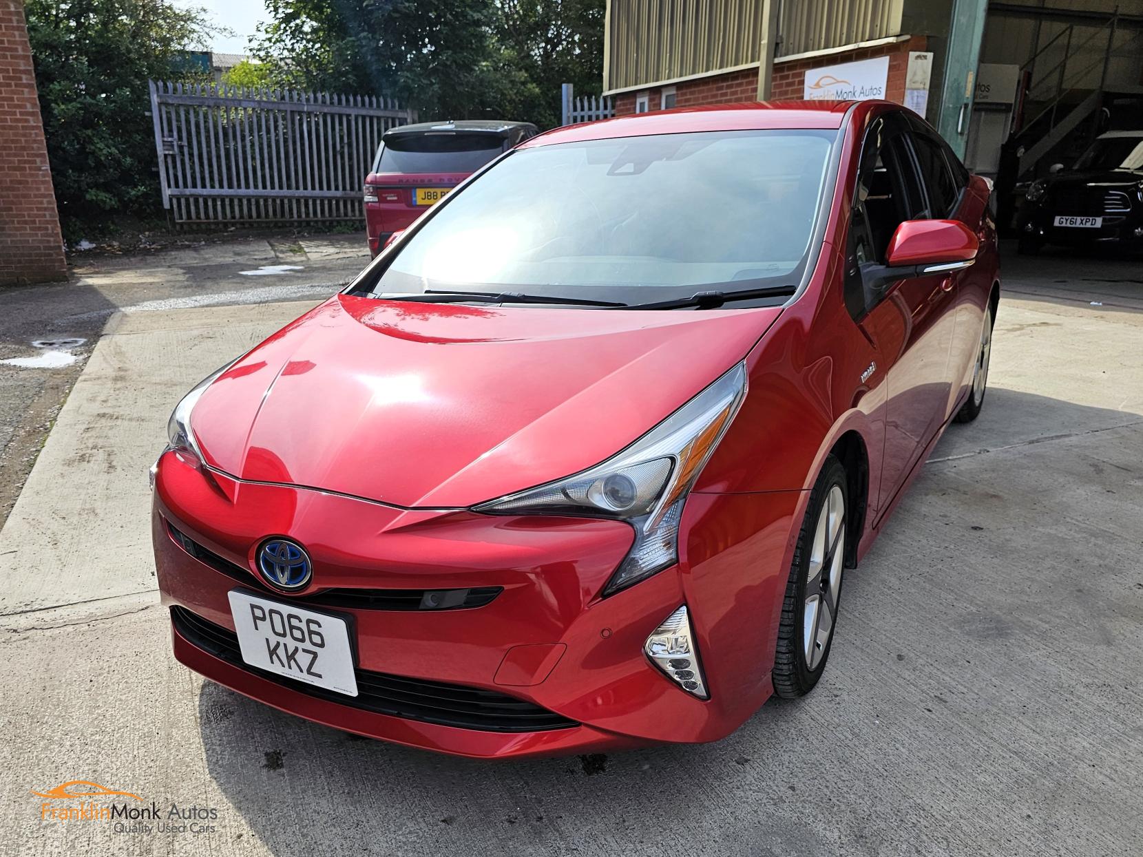 Toyota Prius 1.8 VVT-h Business Edition Plus Hatchback 5dr Petrol Hybrid CVT Euro 6 (s/s) (15in Alloy) (122 ps)