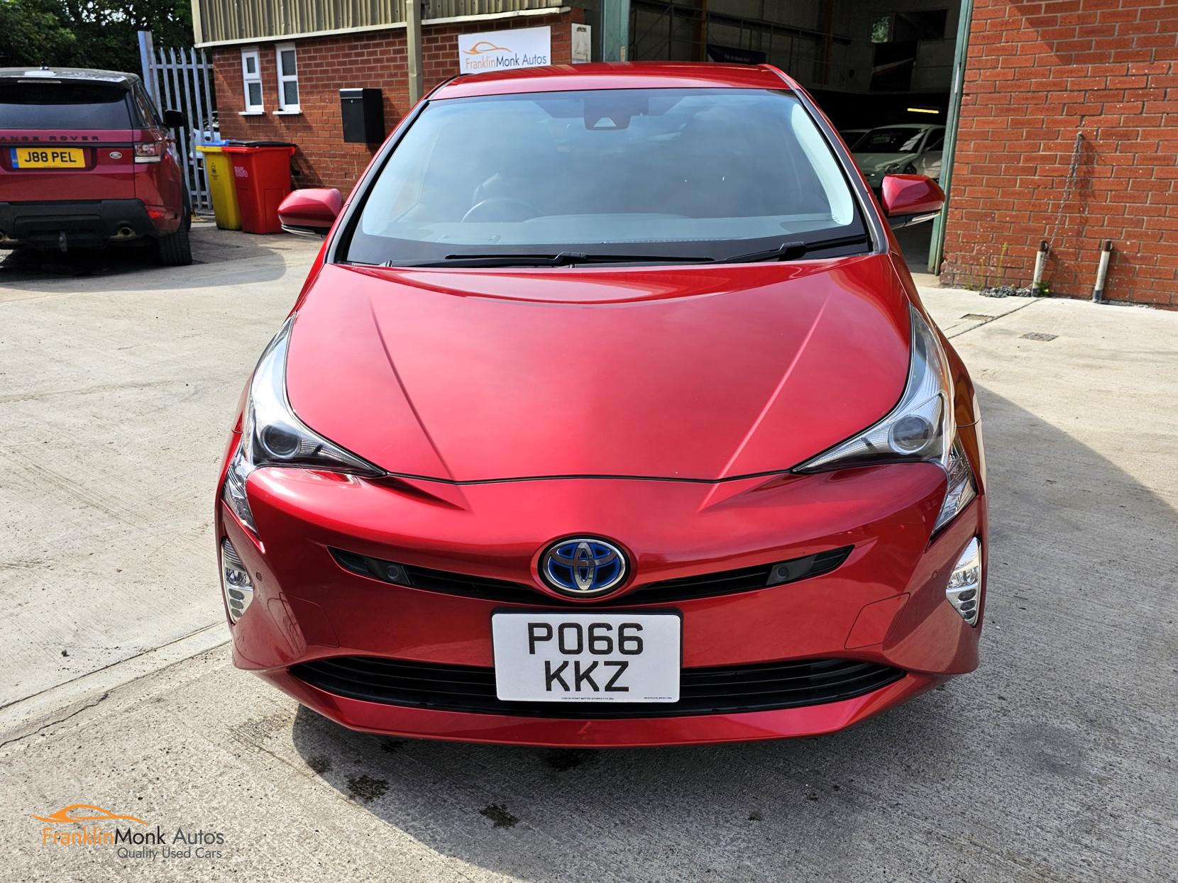 Toyota Prius 1.8 VVT-h Business Edition Plus Hatchback 5dr Petrol Hybrid CVT Euro 6 (s/s) (15in Alloy) (122 ps)