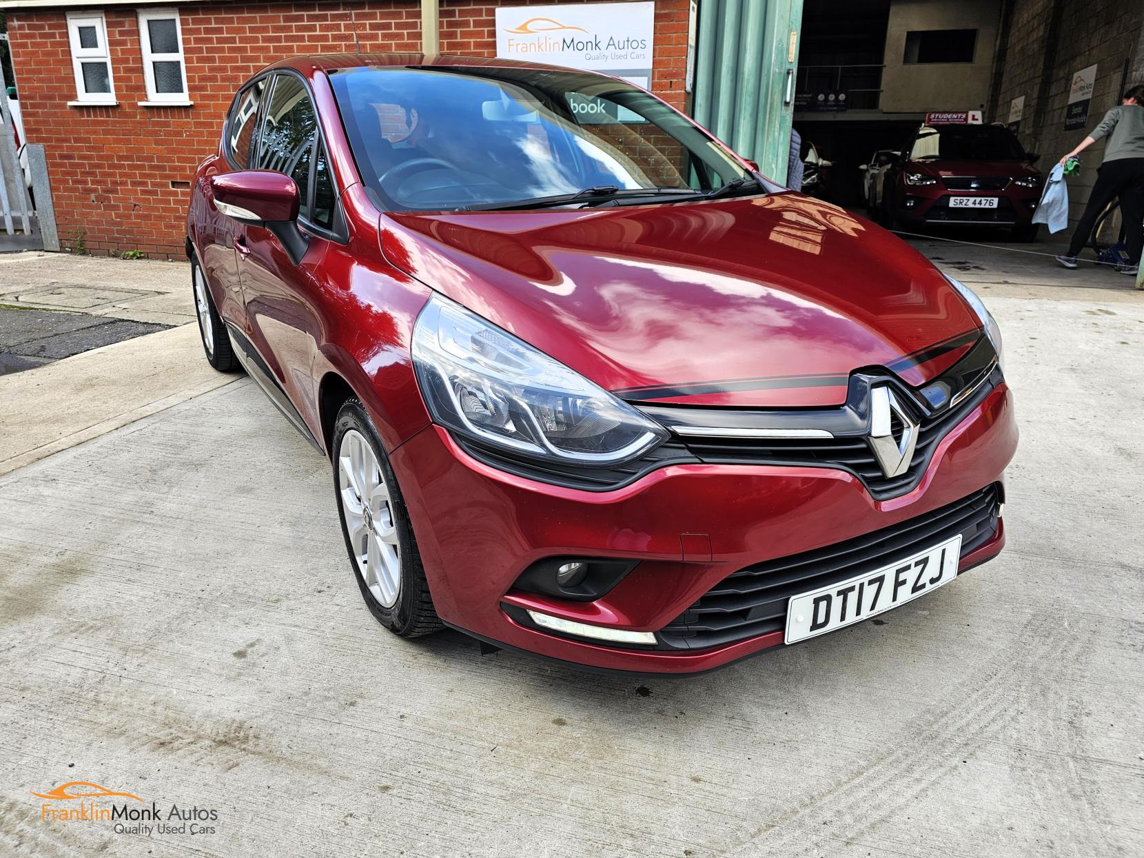 Renault Clio 0.9 TCe ECO Dynamique Nav Hatchback 5dr Petrol Manual Euro 6 (s/s) (90 ps)