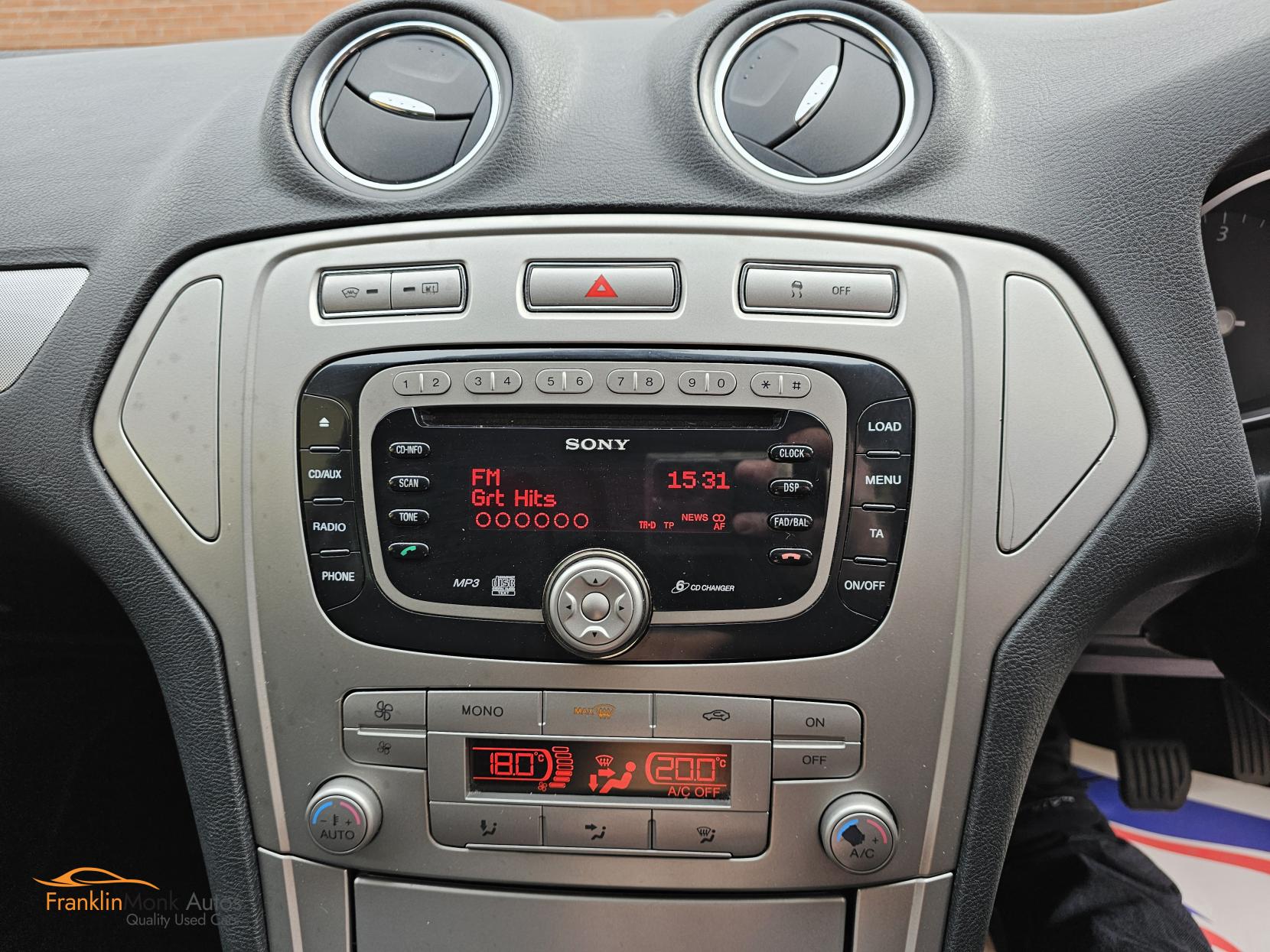 Ford Mondeo 1.8 TDCi Zetec Hatchback 5dr Diesel Manual (154 g/km, 123 bhp)
