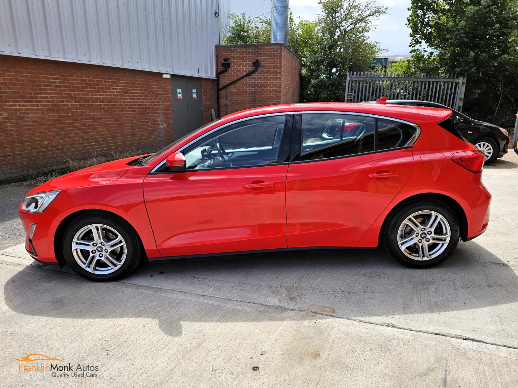 Ford Focus 1.5 EcoBlue Zetec Hatchback 5dr Diesel Manual Euro 6 (s/s) (120 ps)