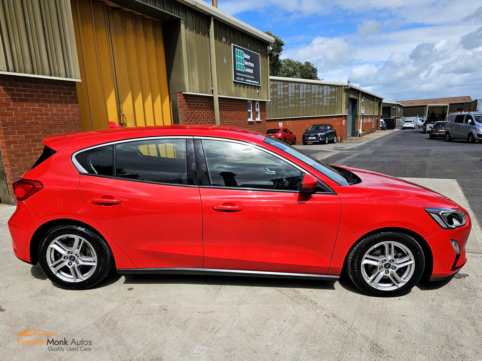 Ford Focus 1.5 EcoBlue Zetec Hatchback 5dr Diesel Manual Euro 6 (s/s) (120 ps)